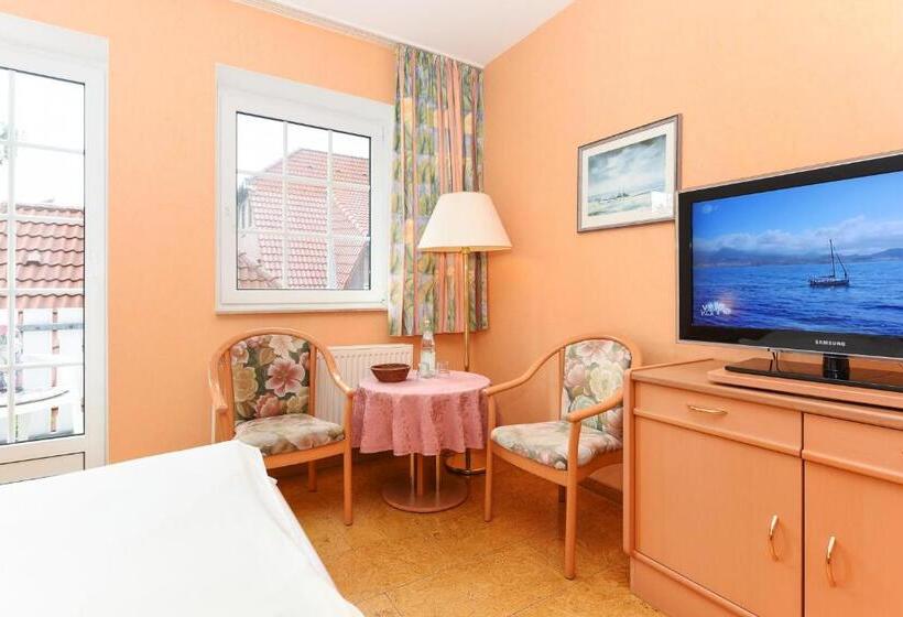 Номер Стандарт с Террасой, Pension Störtebeker