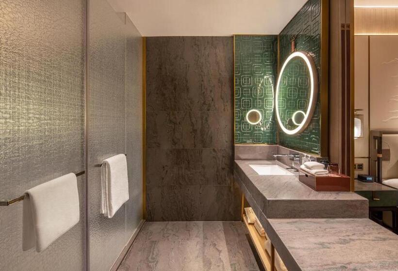 Стандартный Номер Кровать Кинг, Hualuxe Hotels And Resorts Qingdao Licang, An Ihg