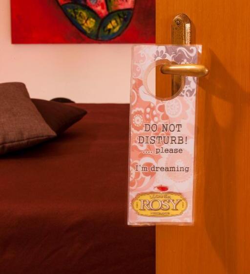 اتاق استاندارد سه نفره, Locanda Rosy