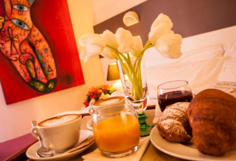 اتاق استاندارد سه نفره, Locanda Rosy