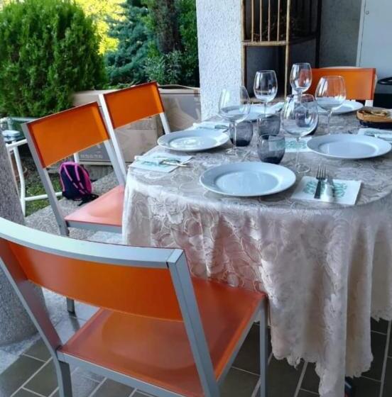 Quarto Estandar, La Finestra Sul Lago