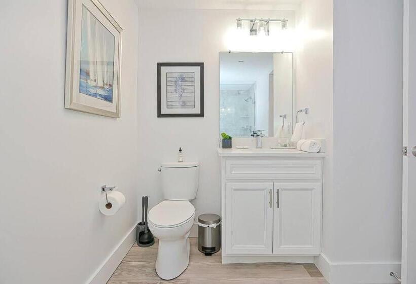 Люкс Superior Вид на Море, Harbourtown Suites On Plymouth Harbor