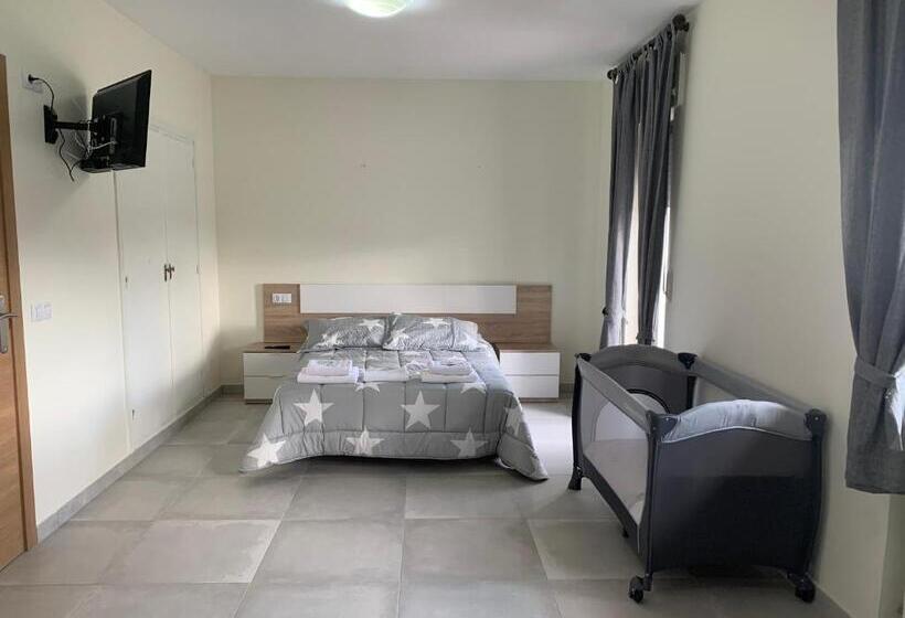 Номер Стандарт, La Villa Hostal