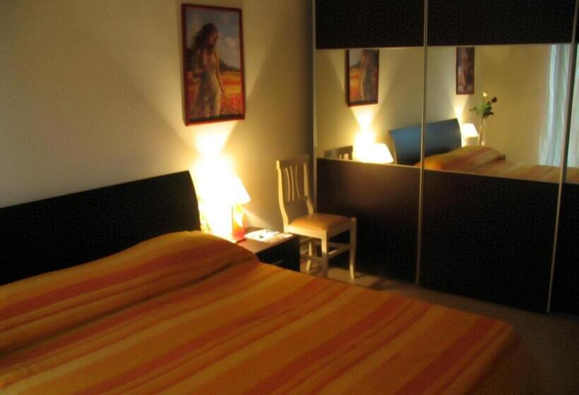 Номер Deluxe, A Casa Olimpia Giarre Tra Taormina, Etna E Catania