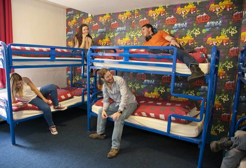 共用房间的床, Ashfield Hostel