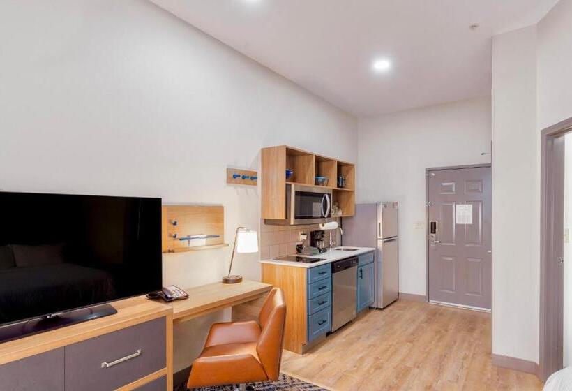 스위트, Candlewood Suites Oklahoma City Moore, An Ihg