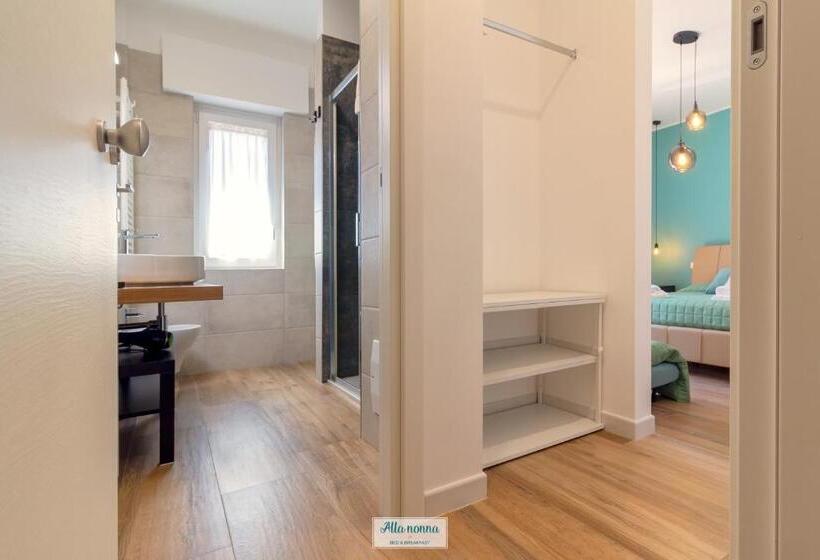 Quarto Triplo Estandar, Alla Nonna