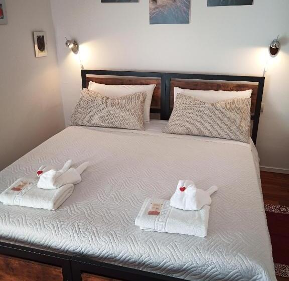 Quarto Estandar com Sacada, Le Piante Di Casa Samar