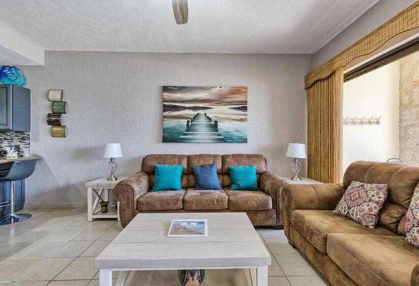 דירת חדר נוף לים, Sonoran Sea 310 W   Modern 1 Bedroom