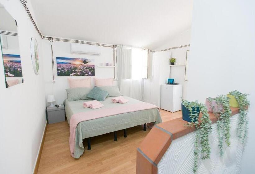 Quarto Estandar com Terraço, Casa Giulia