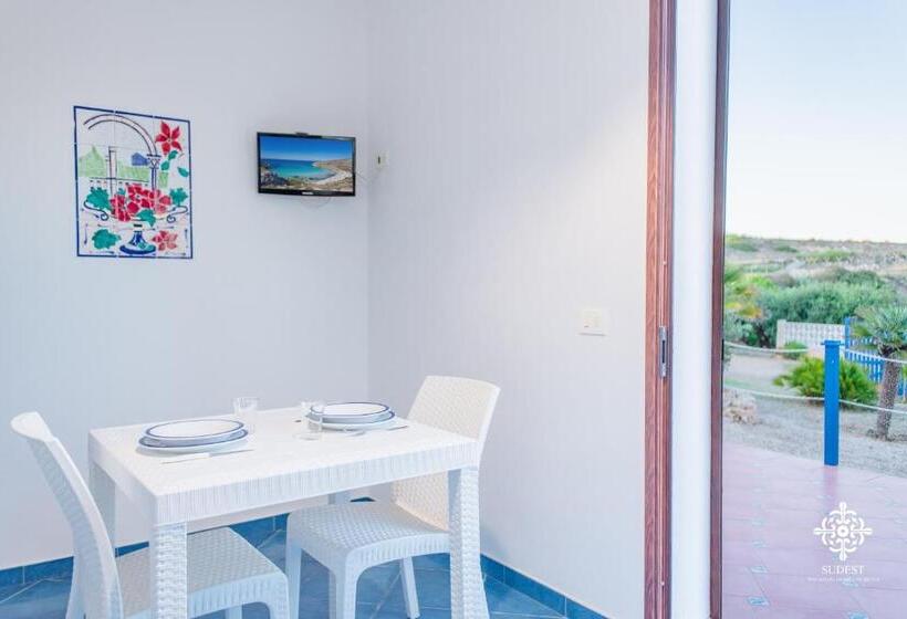 Апартаменты 1 Спальня с Террасой, Residenza Ormos   Dimore Sul Mare