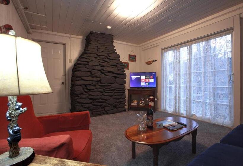 Люкс Кровать Кинг, Deerfield Valley Inn   Mt Snow