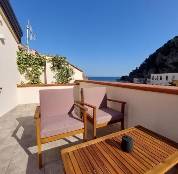 اتاق استاندارد سه نفره, B&b Domus San Pietro