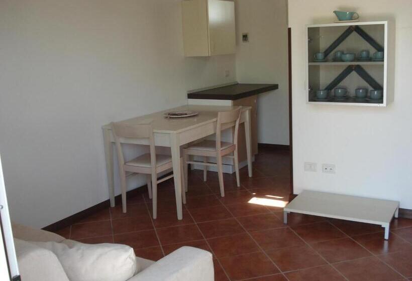 Apartamento 1 Dormitório, B&b Castiglias
