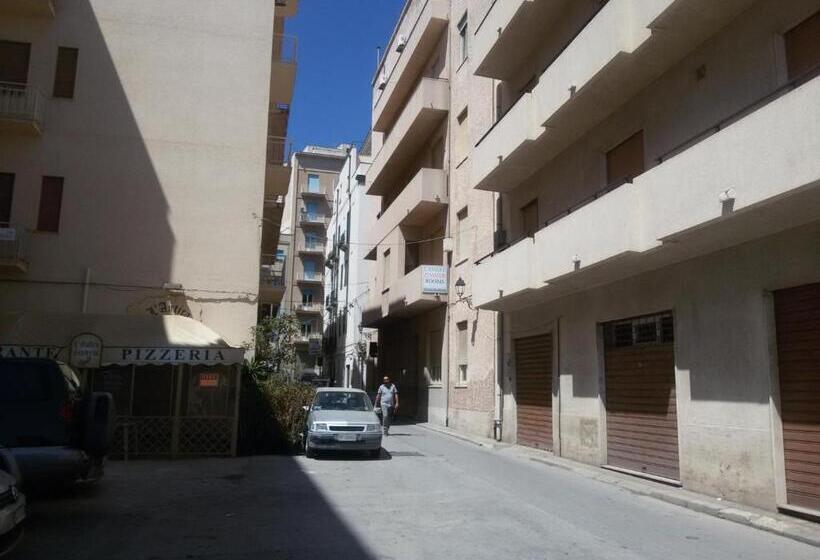 带海景的高档三人间, Almaran B&b Trapani Port & City