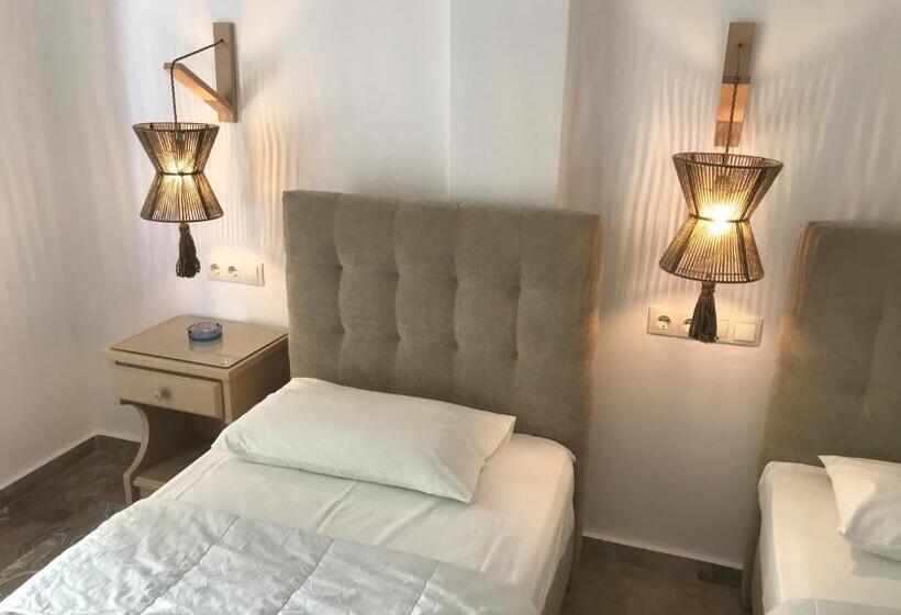 Номер Стандарт Трехместный, Vassiliki Rooms