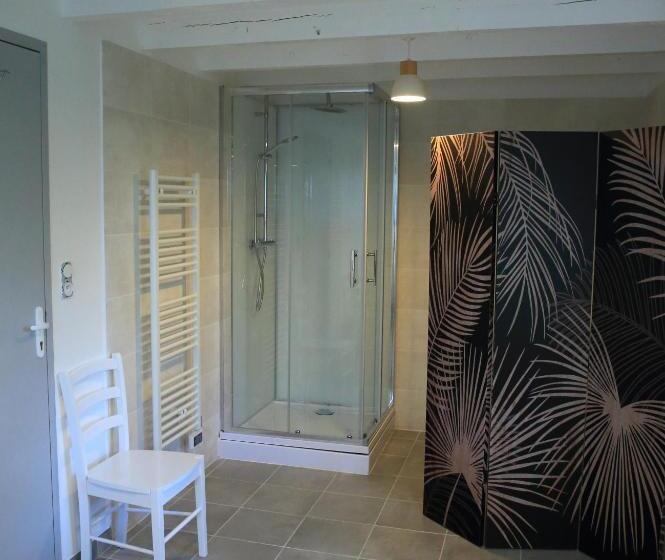 Family Suite, Aux Arbres Chanteurs