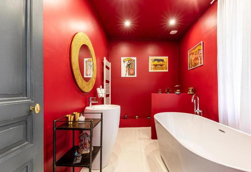 Номер Deluxe, La Villa Lauvray