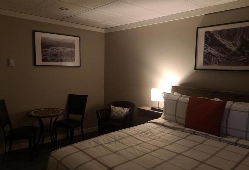デラックスルーム, The Cache Hotel And Lodgings