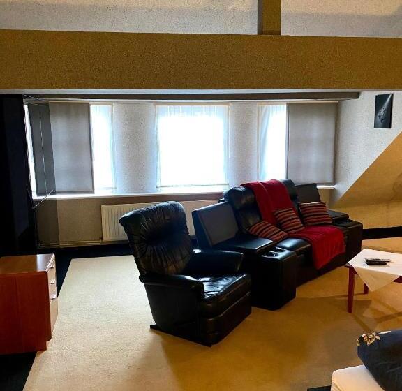 Family Suite, Zur Auguststadt