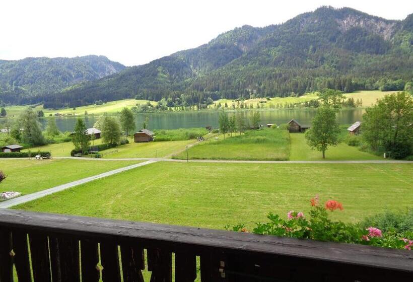 Номер Стандарт Вид на Озеро, Haus Alpenfriede
