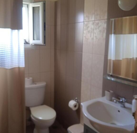 Номер Deluxe Вид на Море Боковой, Villa Constantsia