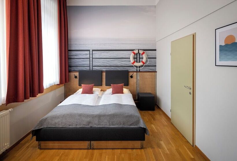 高级三人间, Jufa Hotel Bregenz