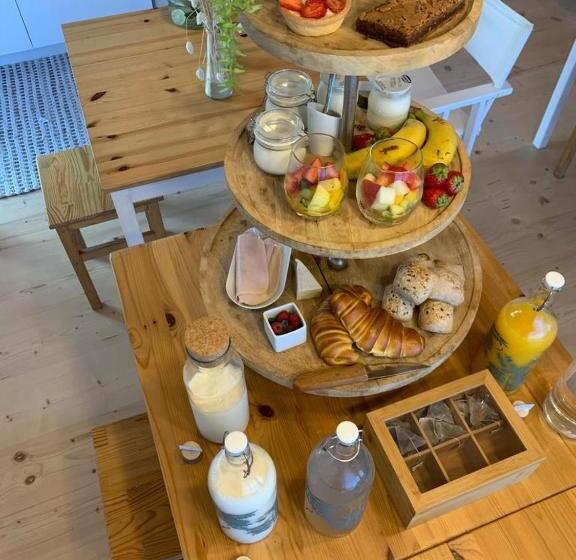 Номер Стандарт Вид на Горы, We Surf House