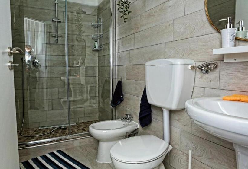 اتاق استاندارد, Maison Floria Locazione Turistica