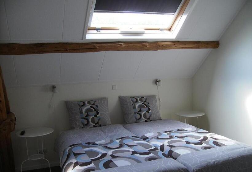 Номер Стандарт, Bed Op De Reth