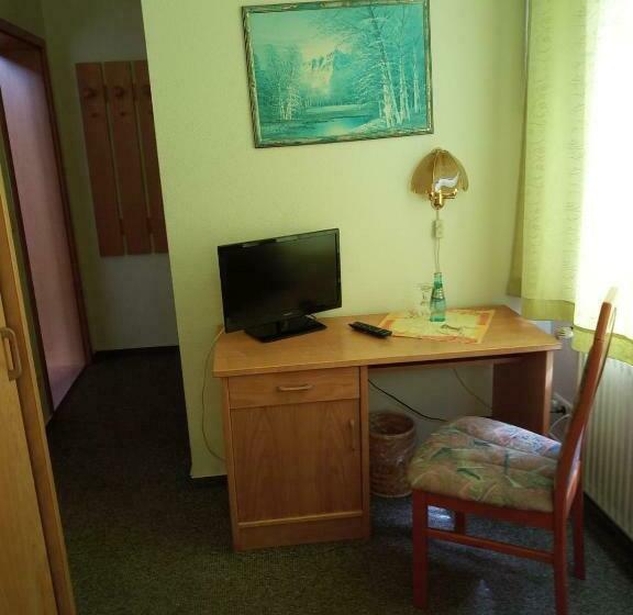 Quarto Estandar, Cafe Zur Talsperre