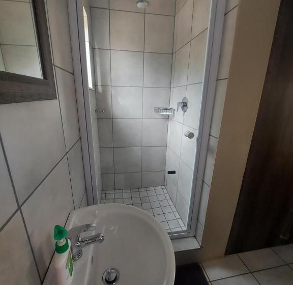 스탠다드 룸, Delutz Overnight Accommodation Room 2