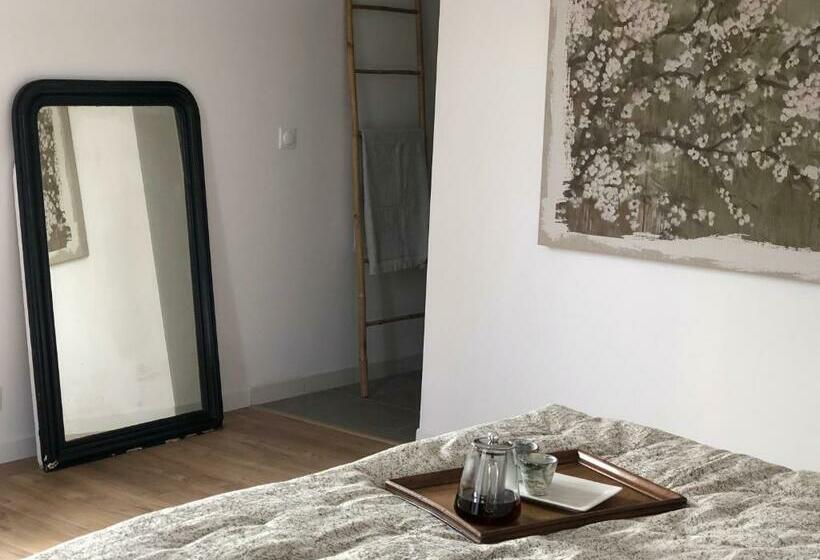 Номер Deluxe, L Escale Bellifontaine