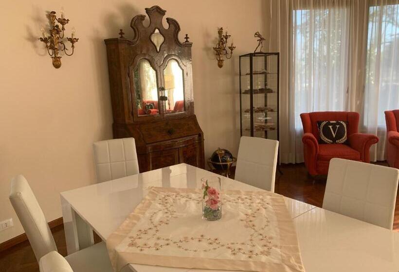 اتاق لوکس, Villa Mase
