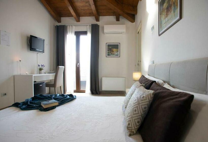 اتاق استاندارد با تراس, Irilor Luxury B&b