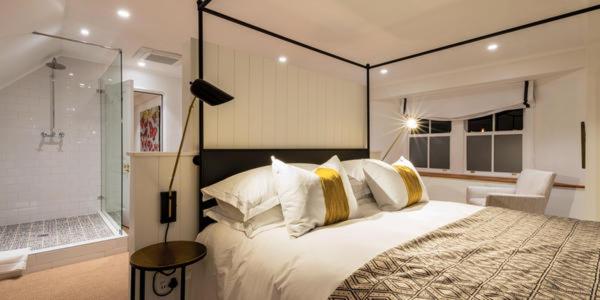 스탠다드 룸 킹사이즈 침대, Fairview House