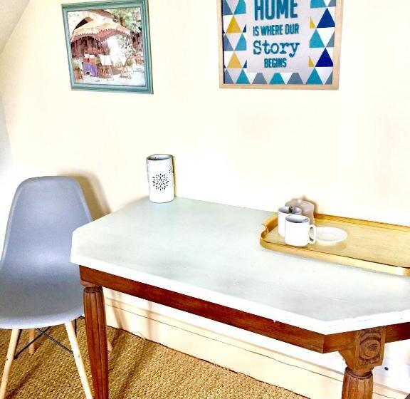 Семейный Номер, Chambres Chez L Habitant Et Table D Hôtes Crocq Le Vieil Hôtel