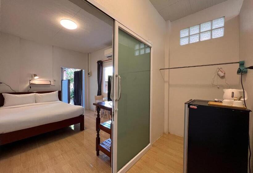 غرفة إقتصادية, Naisang Hostel