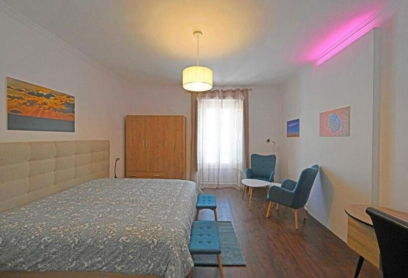 Апартаменты 2 Спальни, Matriz Guest House