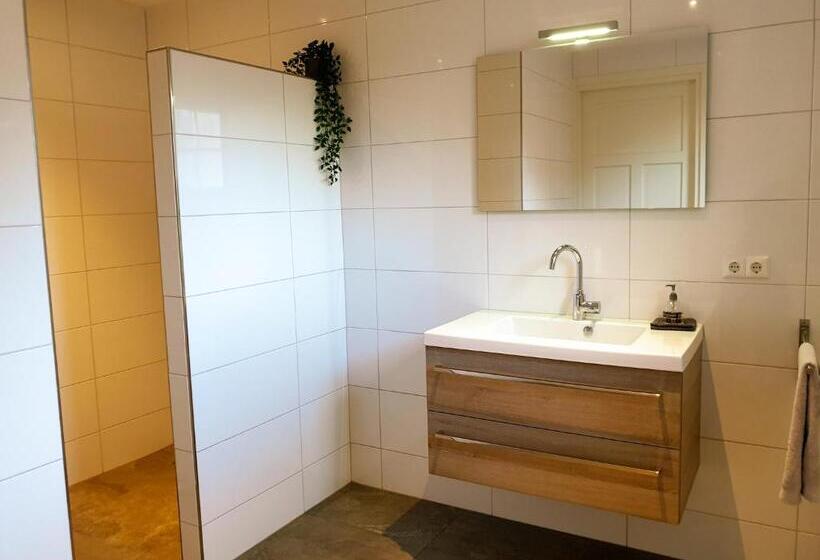 Family Suite, Erve Iemhorst