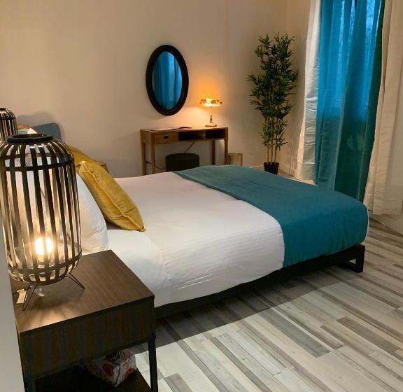 Люкс Повышенной Комфортности, La Bohème   Bed & Breakfast