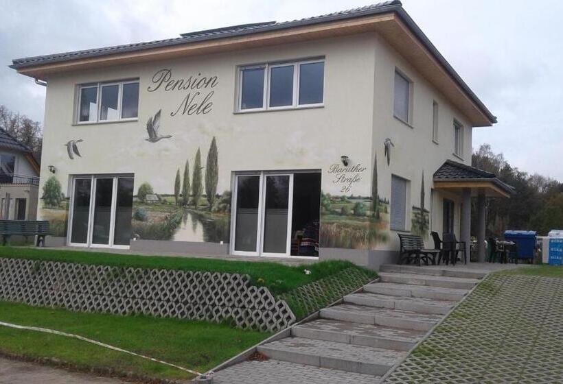 Апартаменты 1 Спальня с Террасой, Pension Nele Für Monteure Nahe Berlin