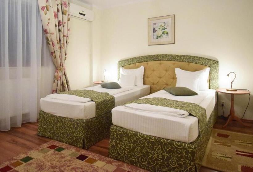 استودیوی استاندارد, Cabrio Apart