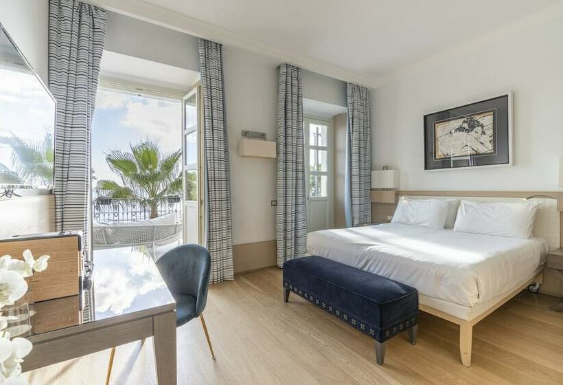 带露台的豪华间, Grand Hotel Alassio Beach & Spa Resort