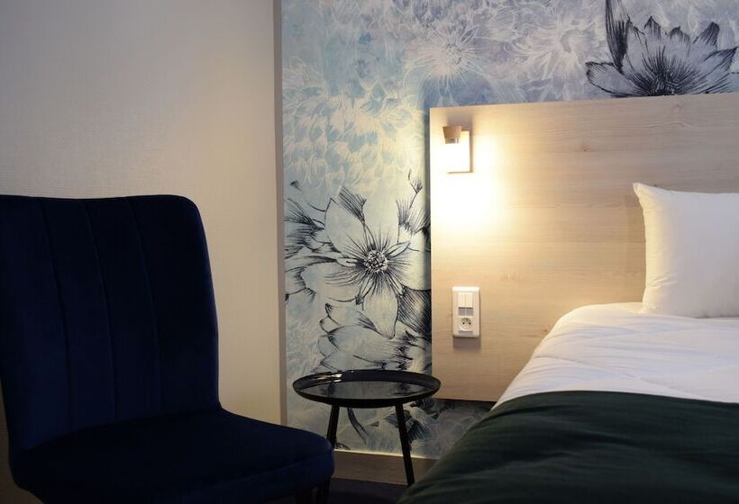 Номер Стандарт, Brit Hotel Au Pays De Vitré