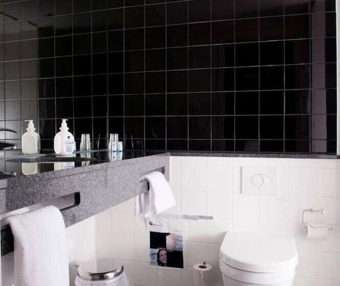 标准间, Dgi Huset Herning