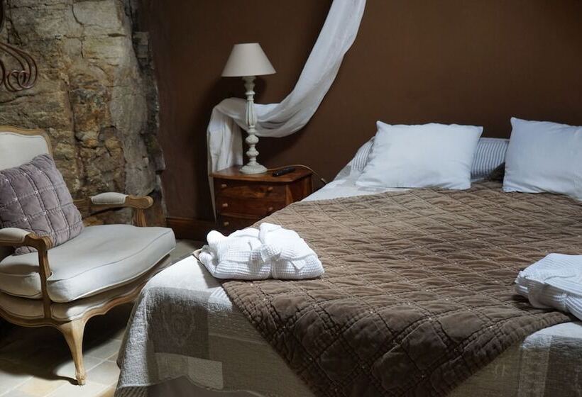 Номер Комфорт, Manoir Des Douets Fleuris