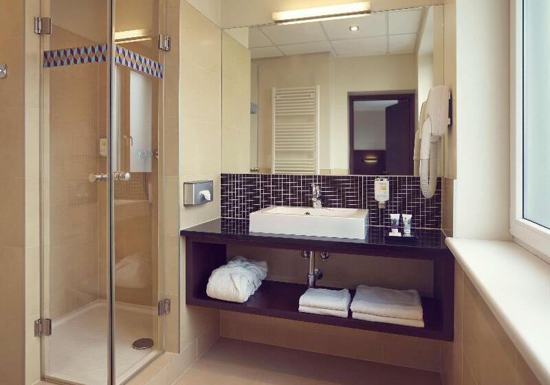 Классический Номер, Mercure Warszawa Airport