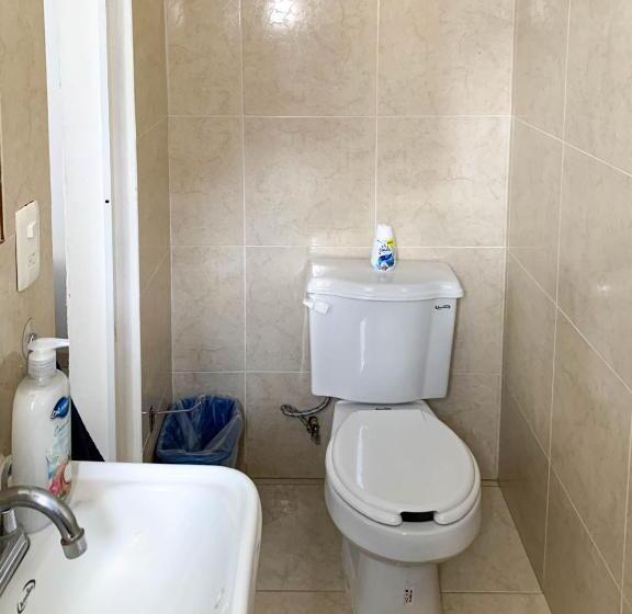 Quarto Deluxe, La Casa Del Expositor