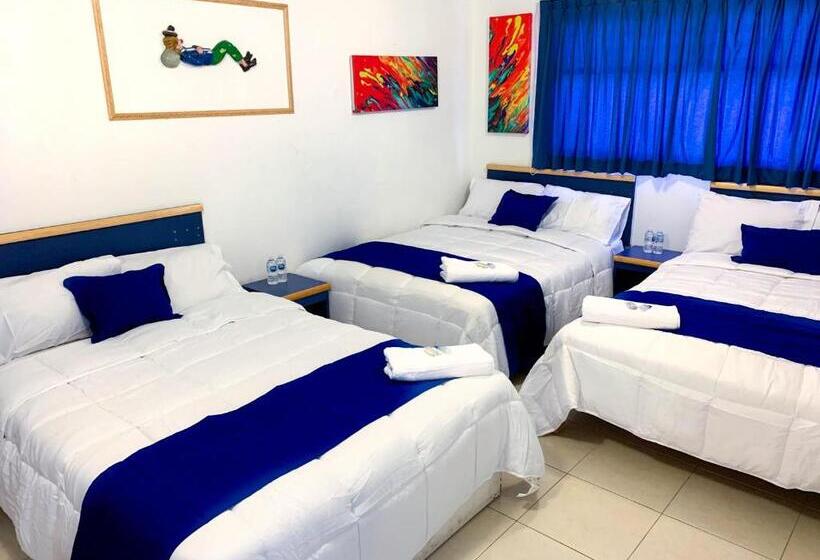 Quarto Triplo Deluxe, La Casa Del Expositor